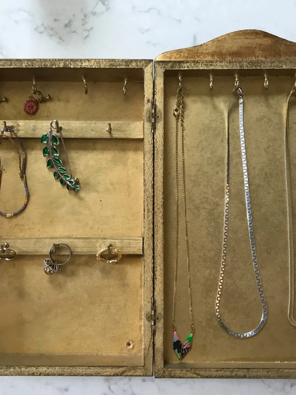 Shabby Chic Vintage Key/Jewelry Cabinet